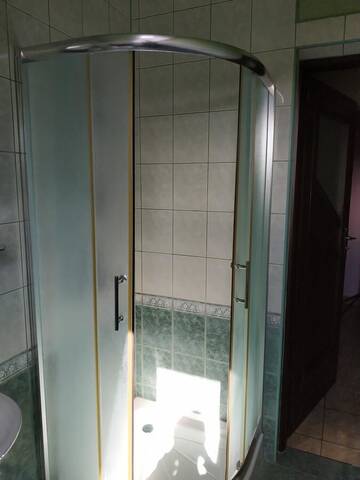Фото номера Трехместный номер с собственной ванной комнатой вне номера Гостевой дом Pokoje u Bryksego г. Dursztyn 4
